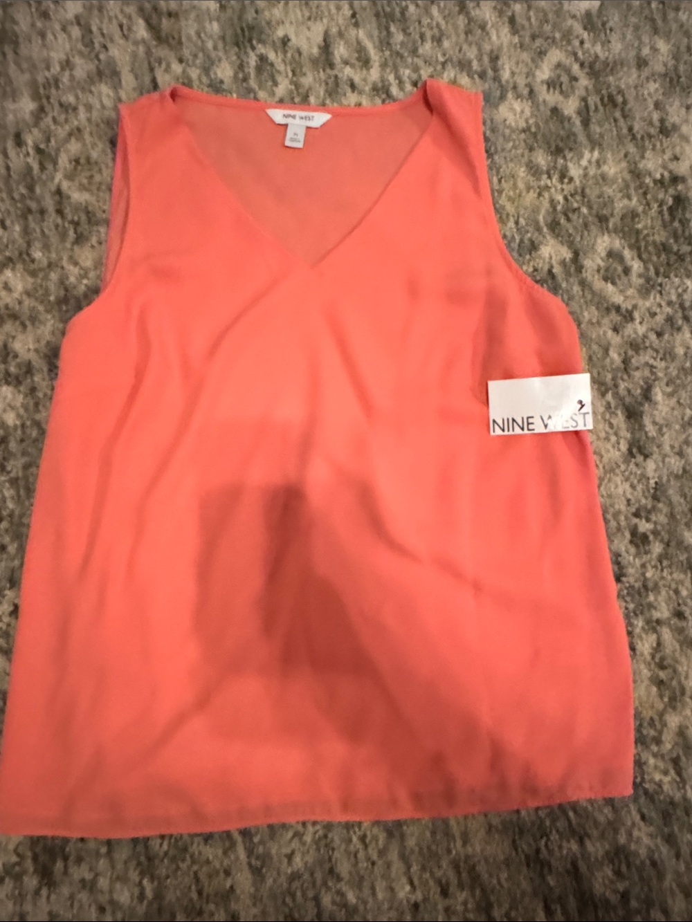NWT Nine West Coral V-Neck Sleeveless Women's Top